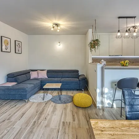 Center Oasis - Private Parking