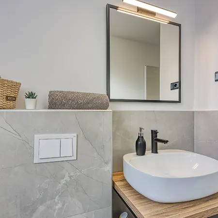 Center Oasis - Private Parking Appartement *