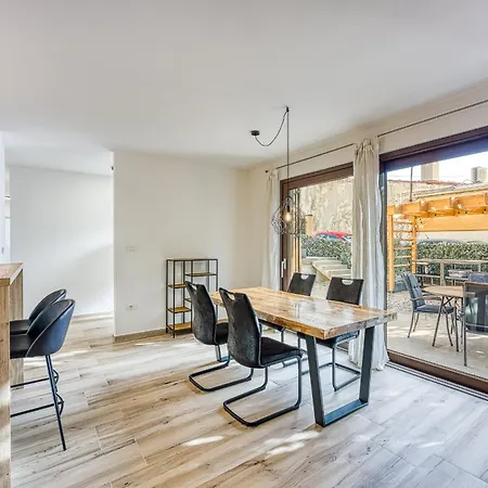 Center Oasis - Private Parking Daire *