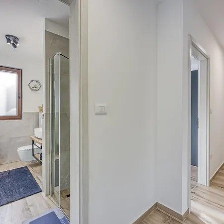 Center Oasis - Private Parking *