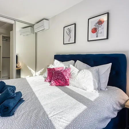 Center Oasis - Private Parking