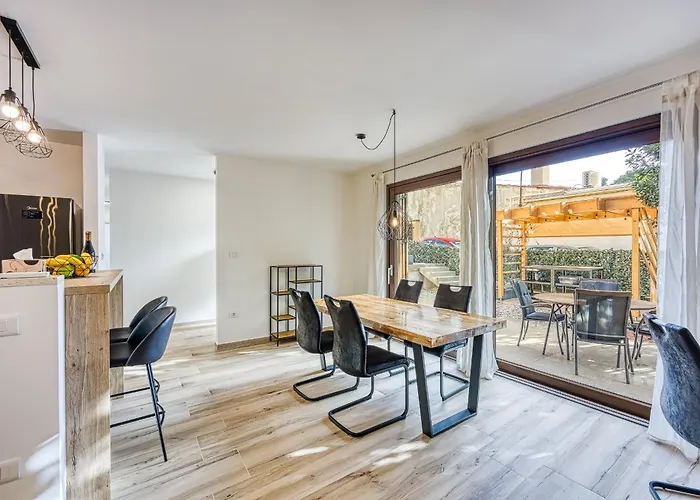 Center Oasis - Private Parking Appartement *