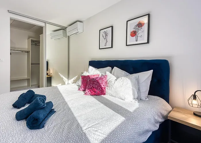 Center Oasis - Private Parking